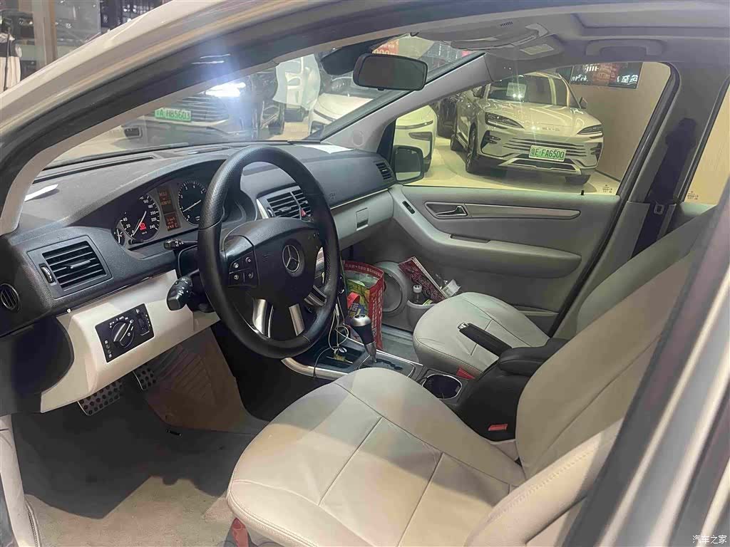 Mercedes-Benz B-Class, 2011 7