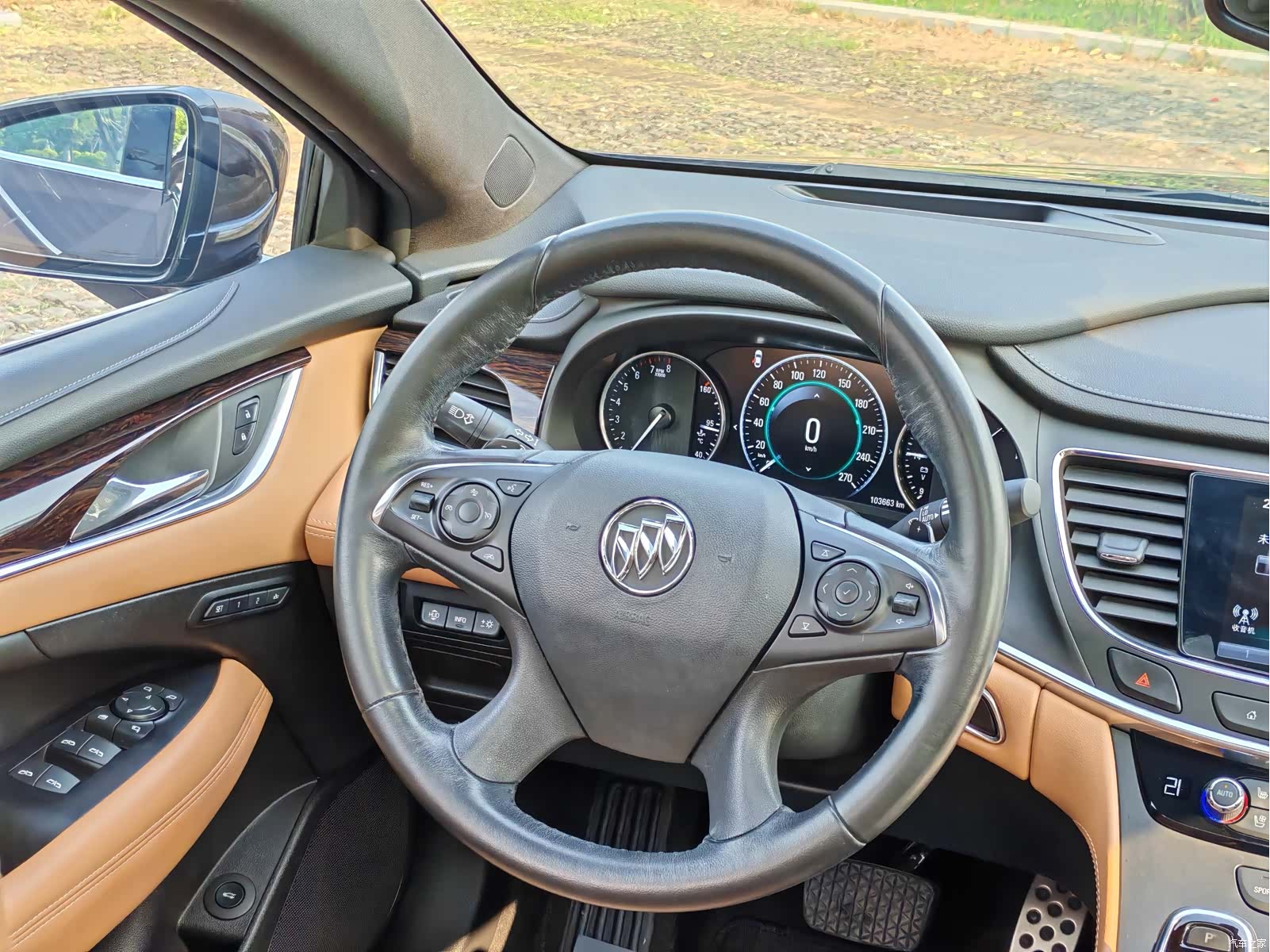 Buick LaCrosse, 2017 10