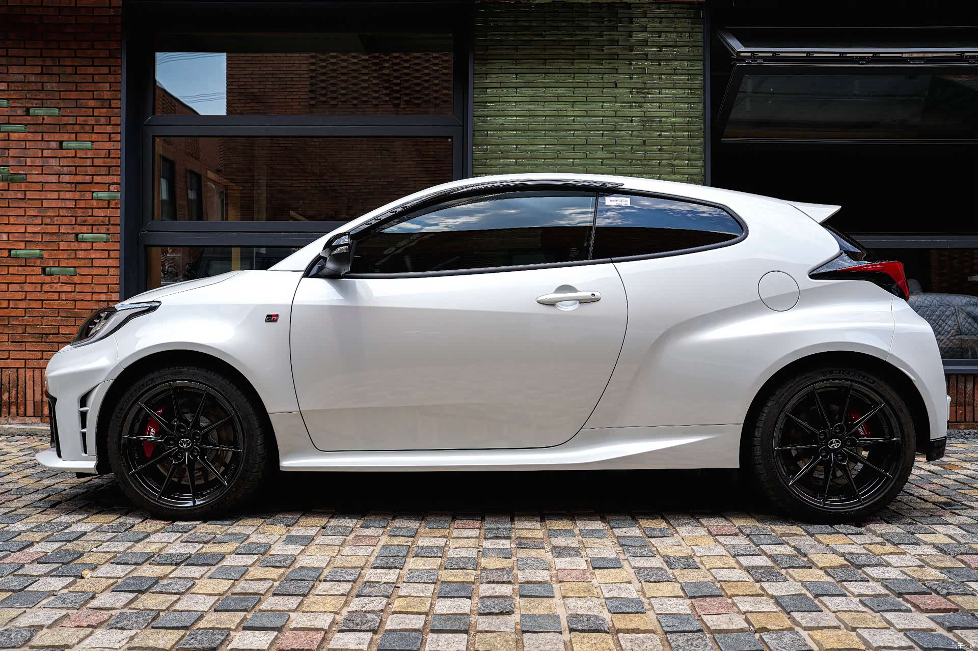 Toyota Yaris, 2026 3