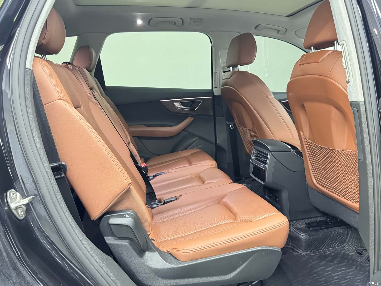 Audi Q7, 2021 15