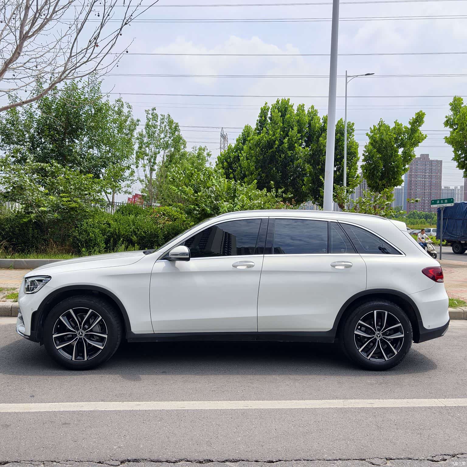 Mercedes-Benz GLC, 2022 4