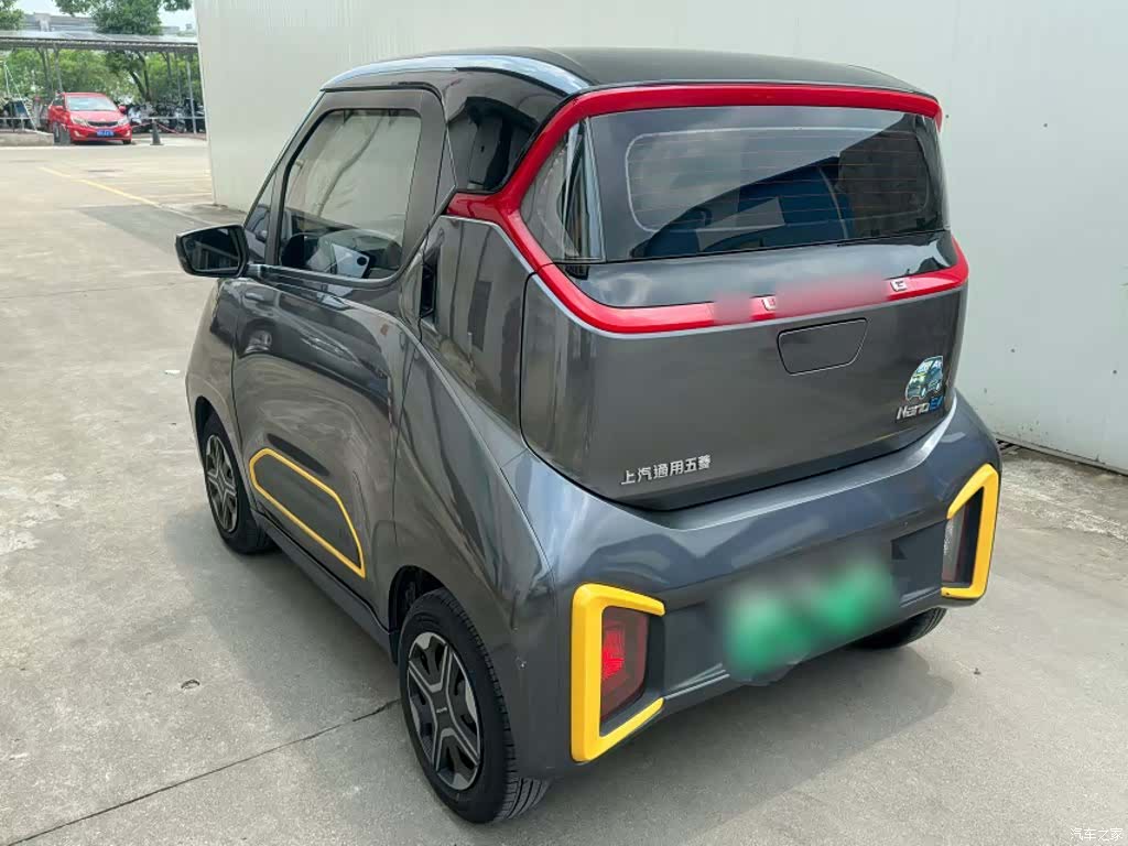 Wuling NanoEV, 2022 8
