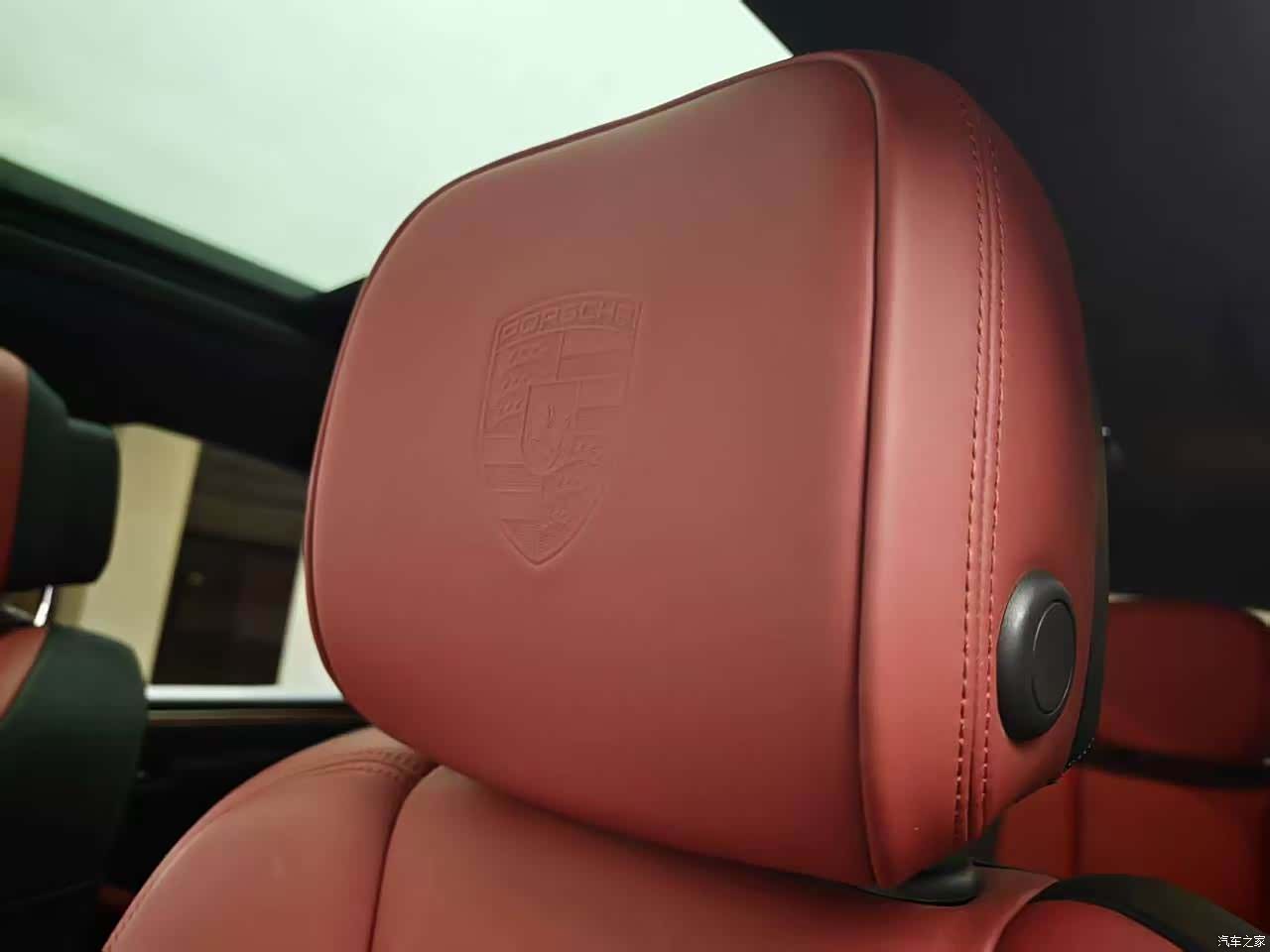 Porsche Macan, 2021 12