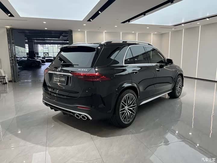 Mercedes-Benz GLE, 2025 13