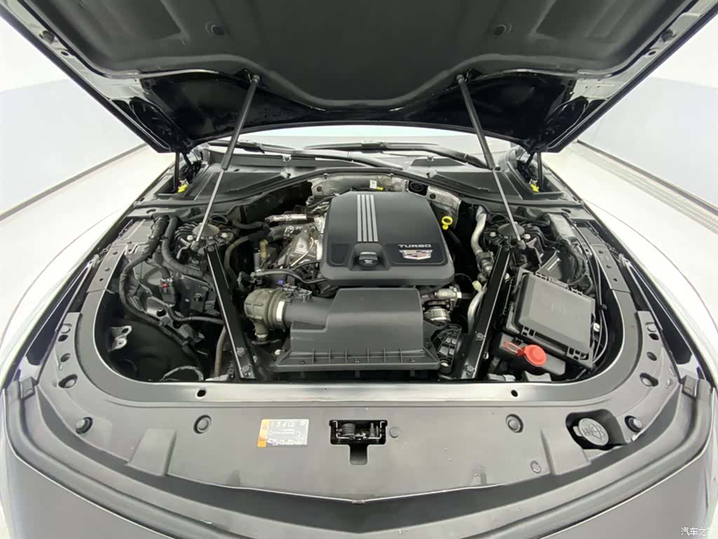 Cadillac CT6, 2023 12