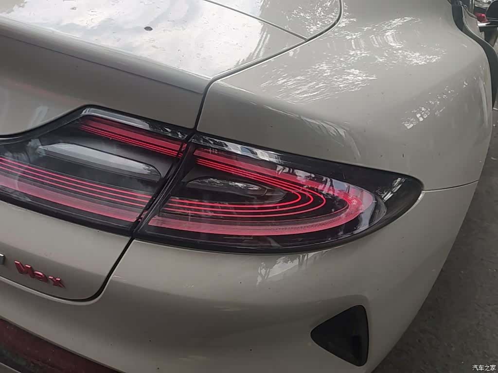 Xiaomi SU7, 2025 8
