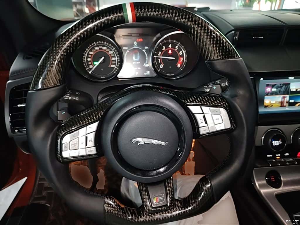 Jaguar F-TYPE, 2016 11