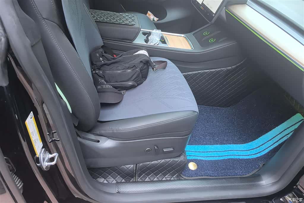 Tesla Model Y, 2021 8