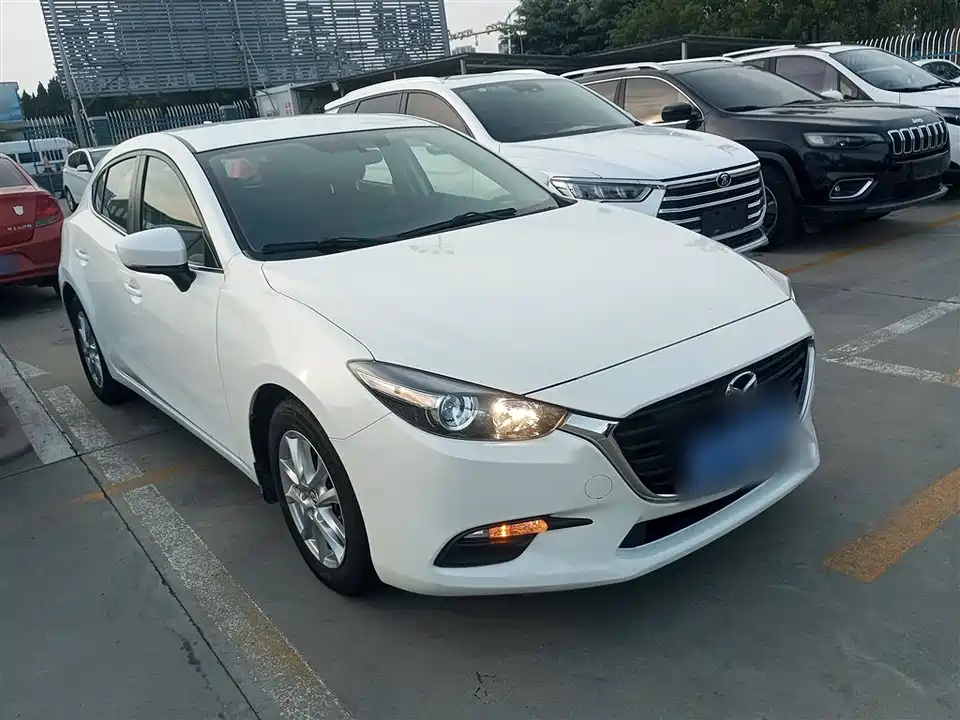 Mazda 3 Angkesaila