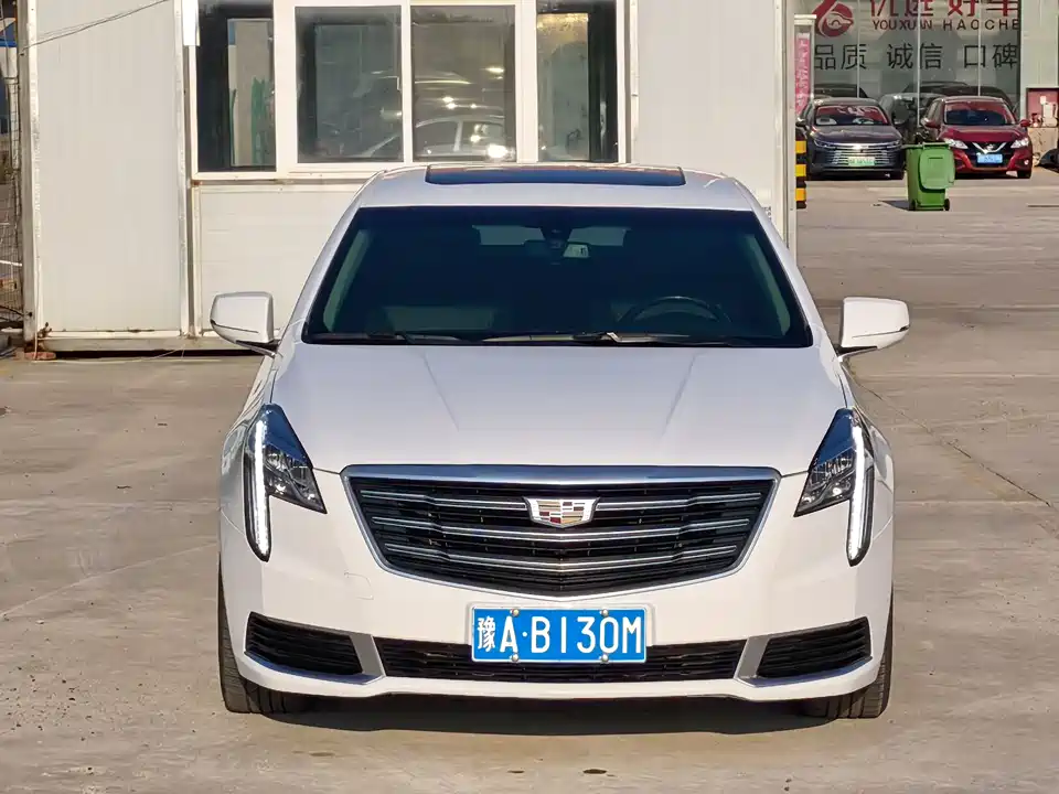 Cadillac XTS