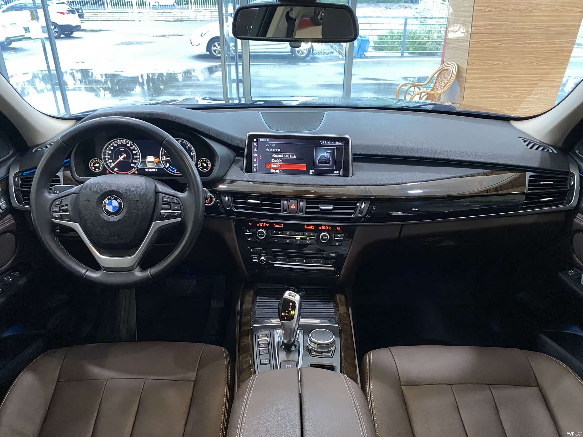 BMW X5, 2018 9