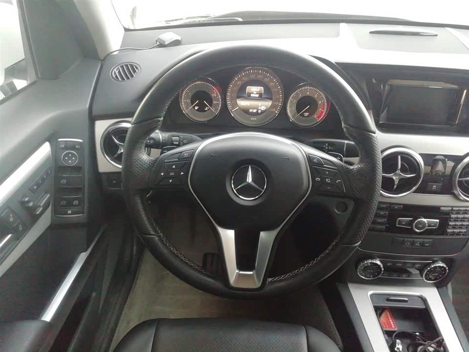 Mercedes-Benz GLK class
