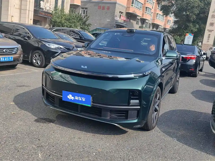 Li Auto Ideal L8