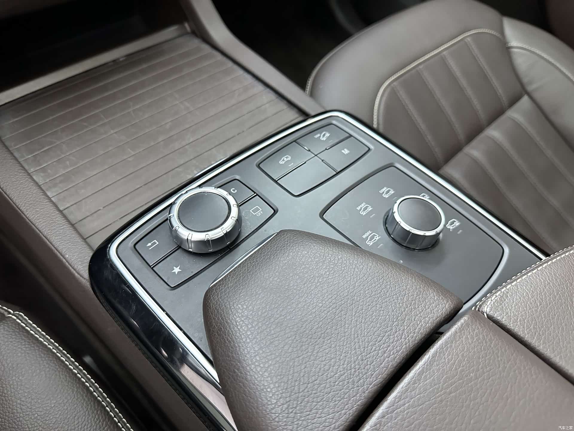 Mercedes-Benz GLE, 2019 17