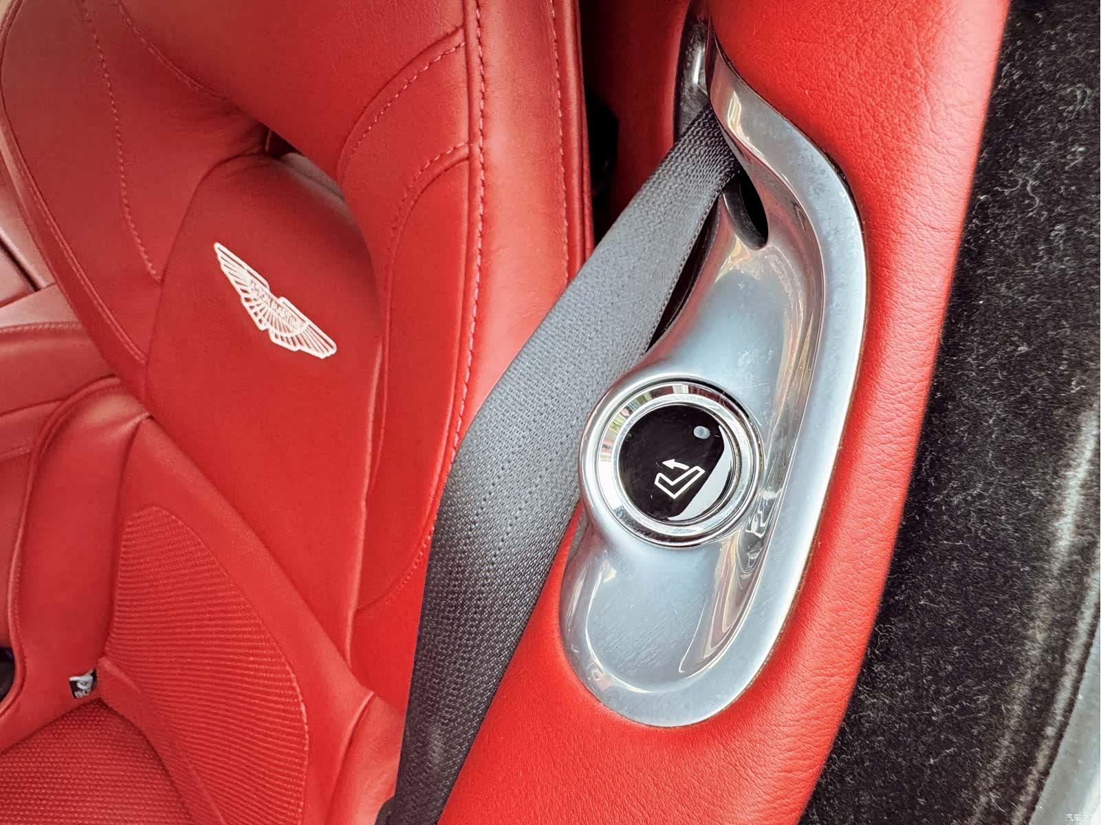 Aston Martin Rapide, 2017 19