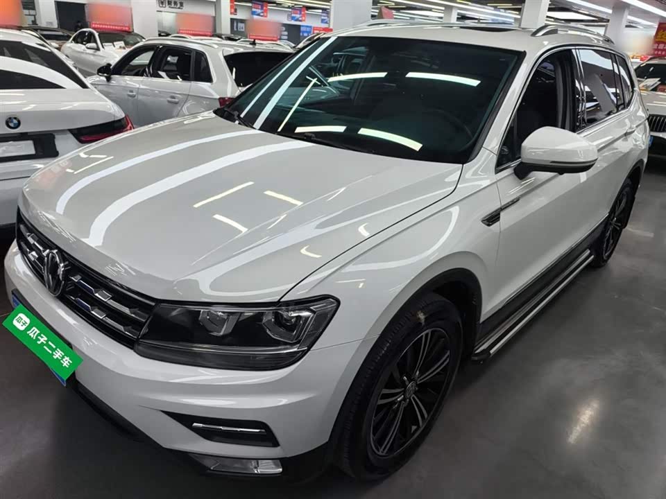 Volkswagen Tiguan L