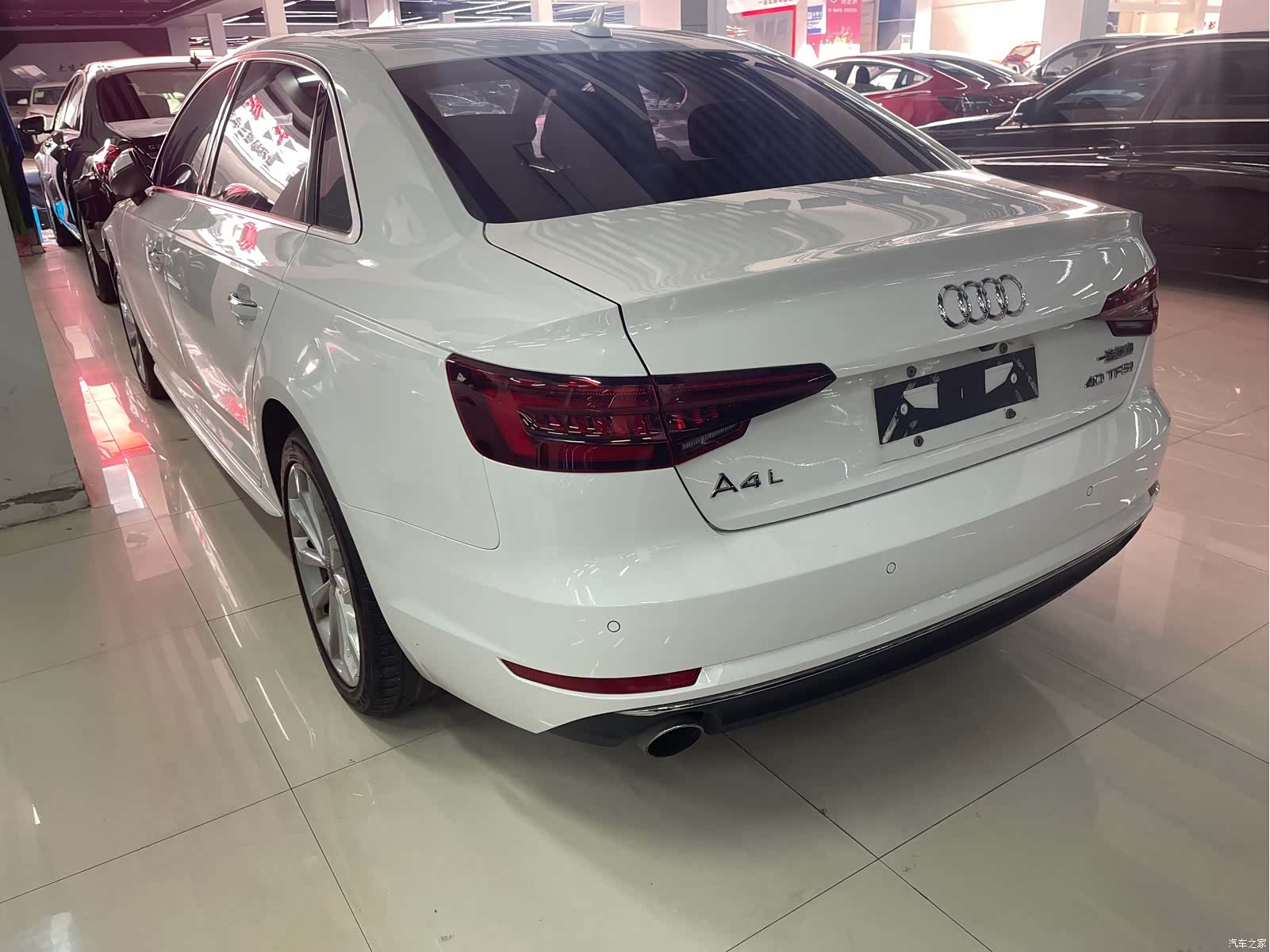 Audi A4L, 2018 4