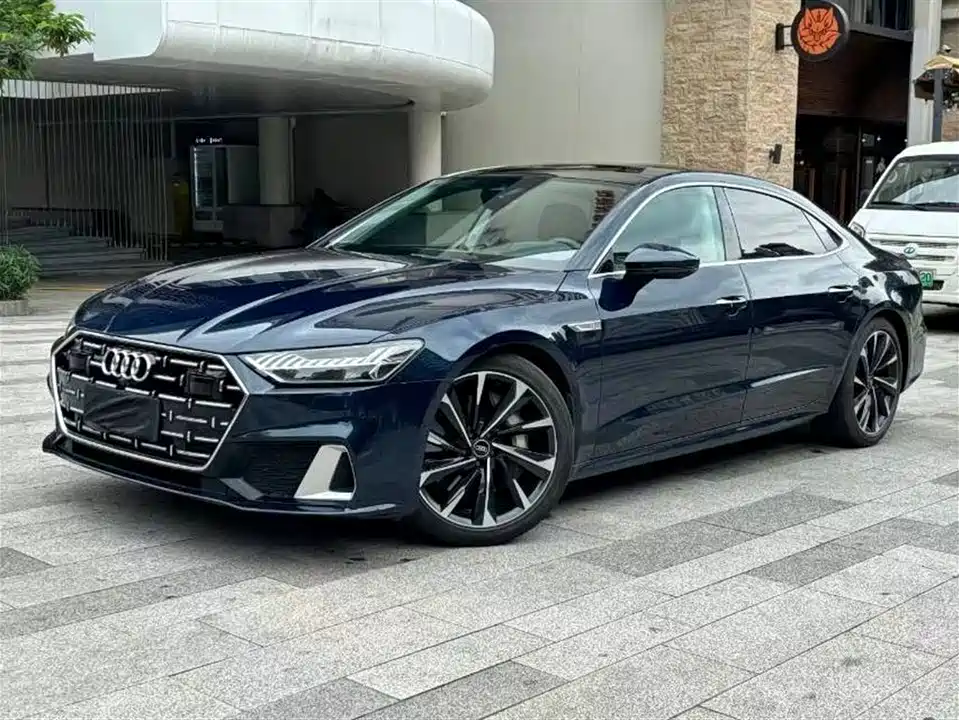 Audi A7L