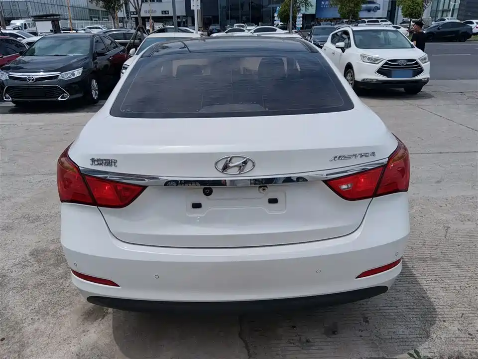 Hyundai Name picture