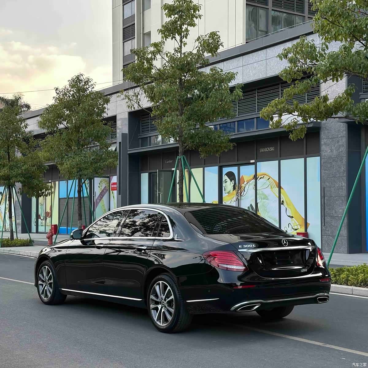 Mercedes-Benz E-Class, 2019 9