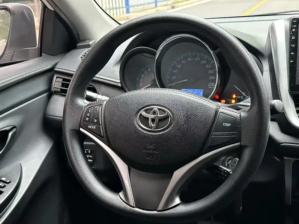 Toyota YARiS L Zhixuan