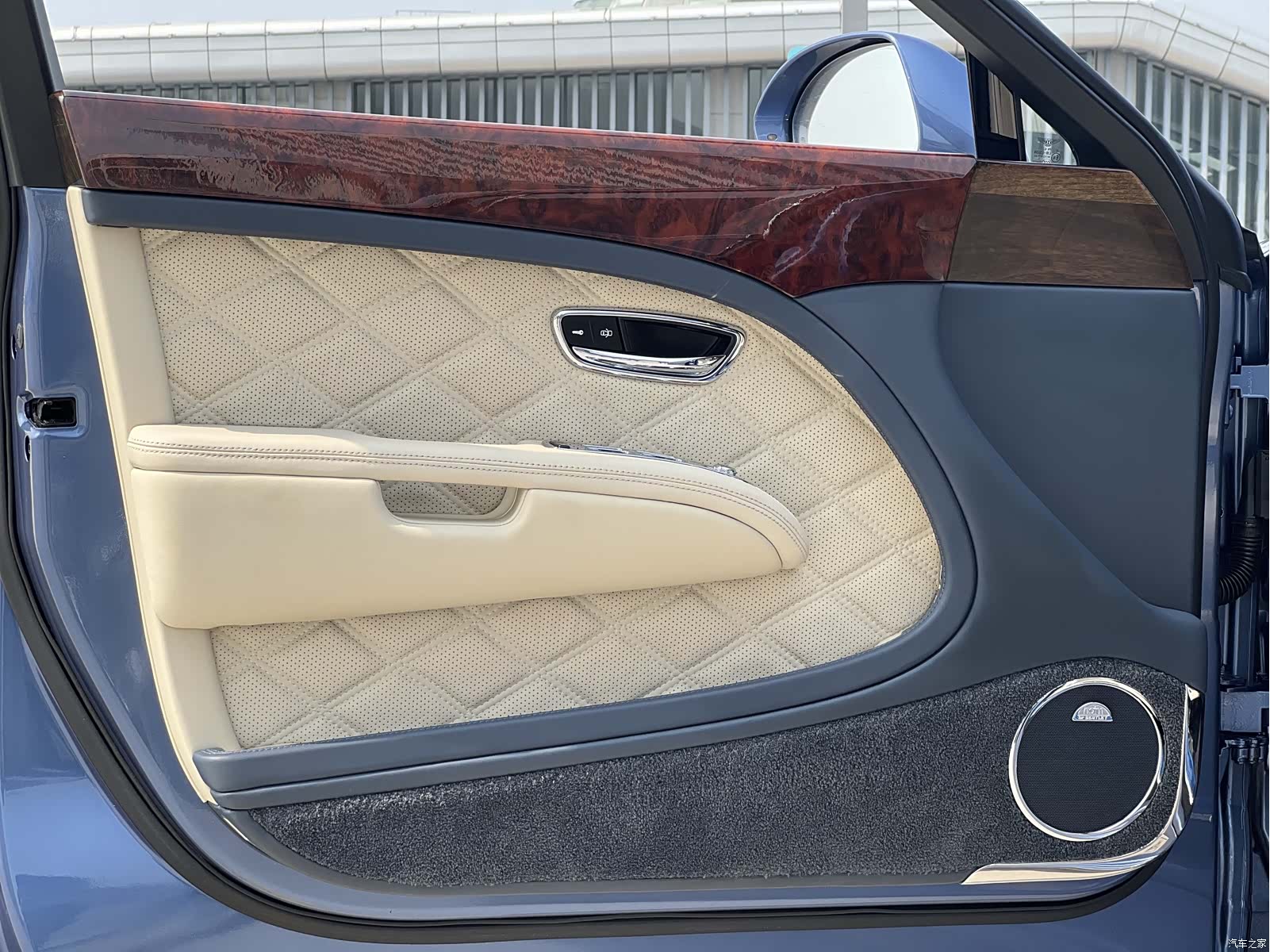 Bentley Mulsanne, 2013 17