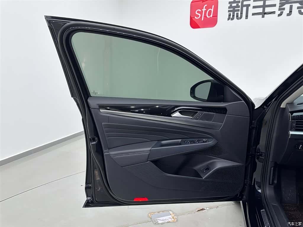 Volkswagen Passat, 2024 8