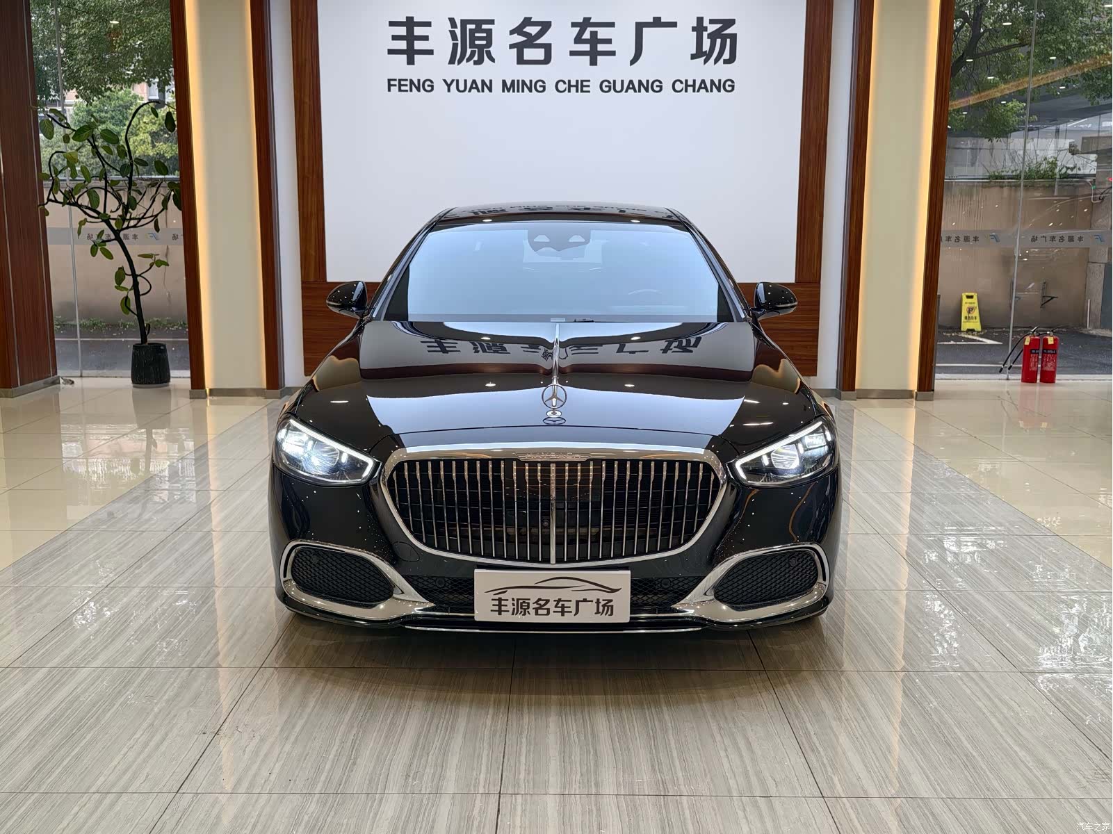 Maybach S-Class, 2023 2