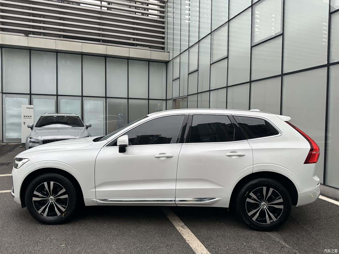 Volvo XC60, 2024 4