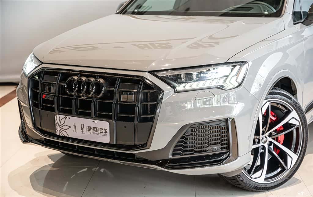 Audi Q7, 2024 21