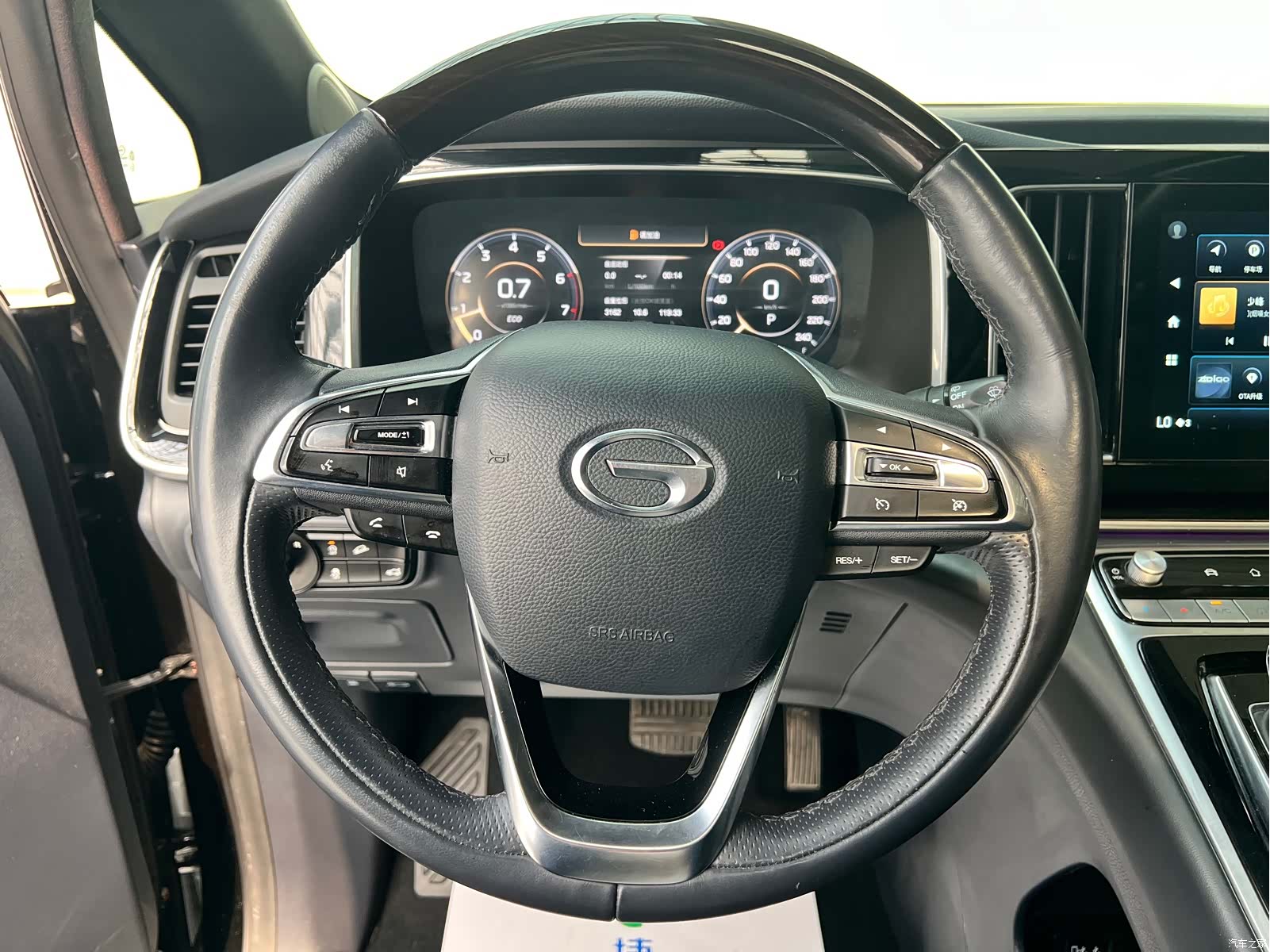 Trumpchi M8, 2021 25
