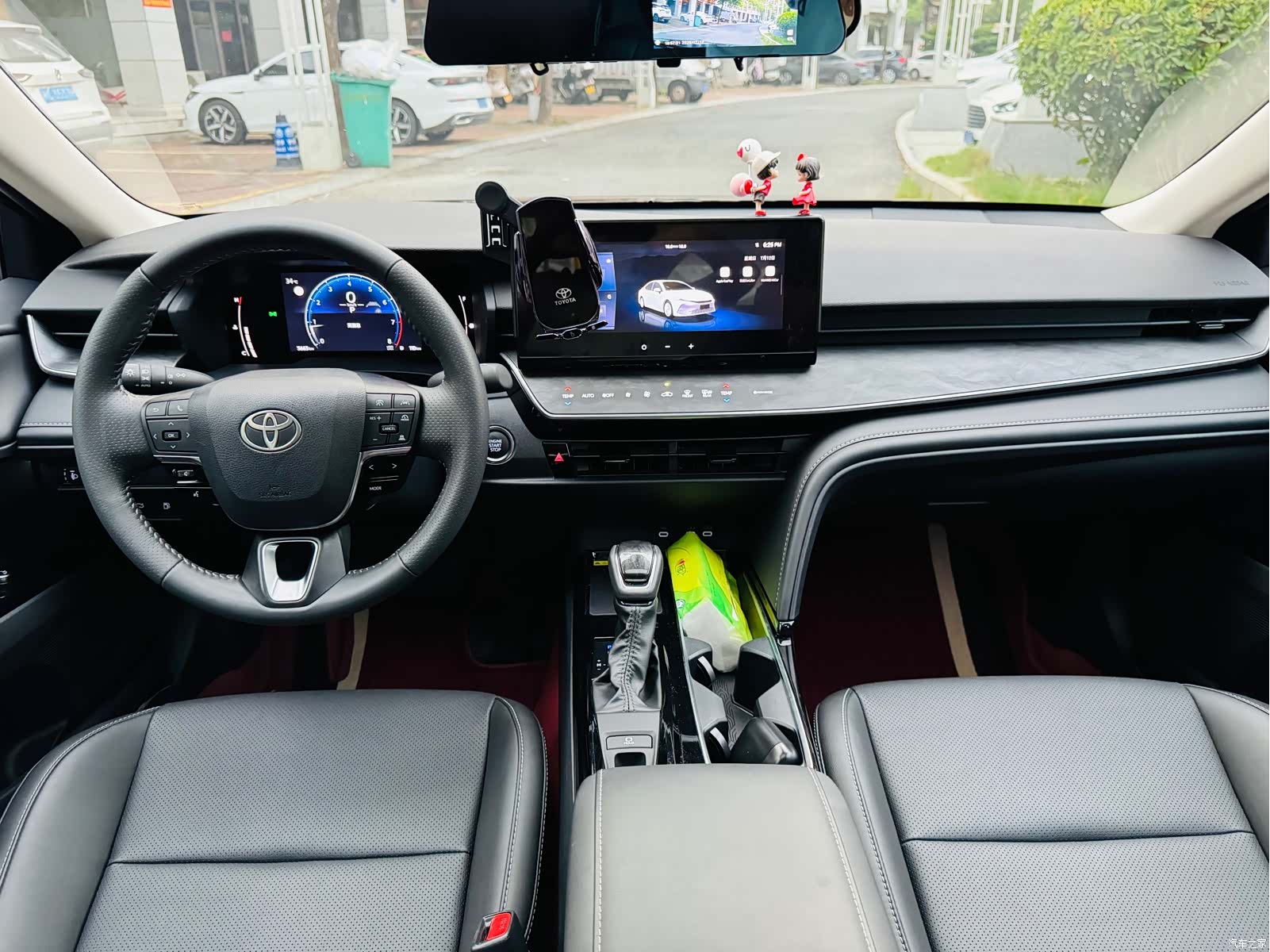 Toyota Camry, 2025 8