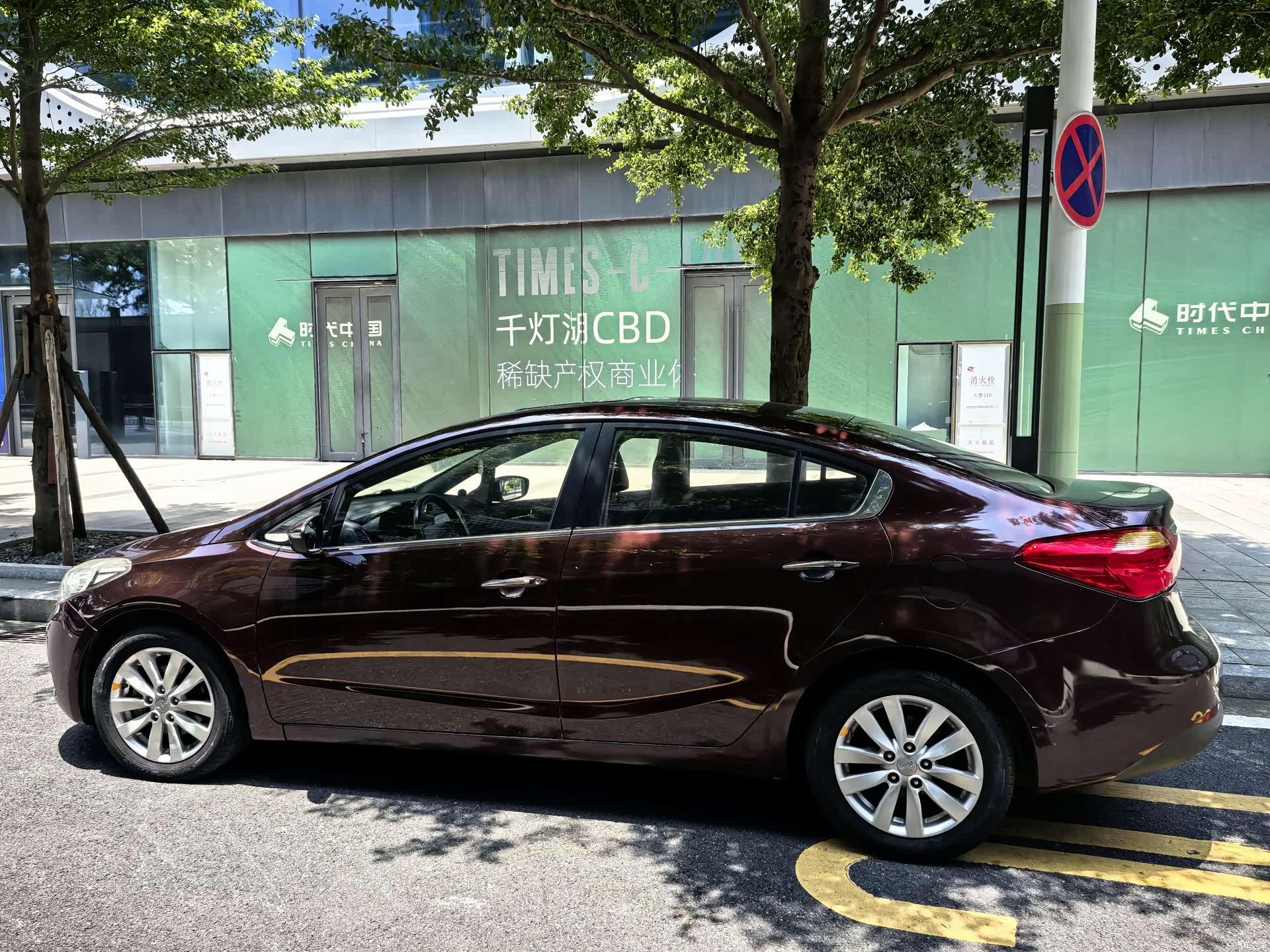 Kia K3, 2012 8
