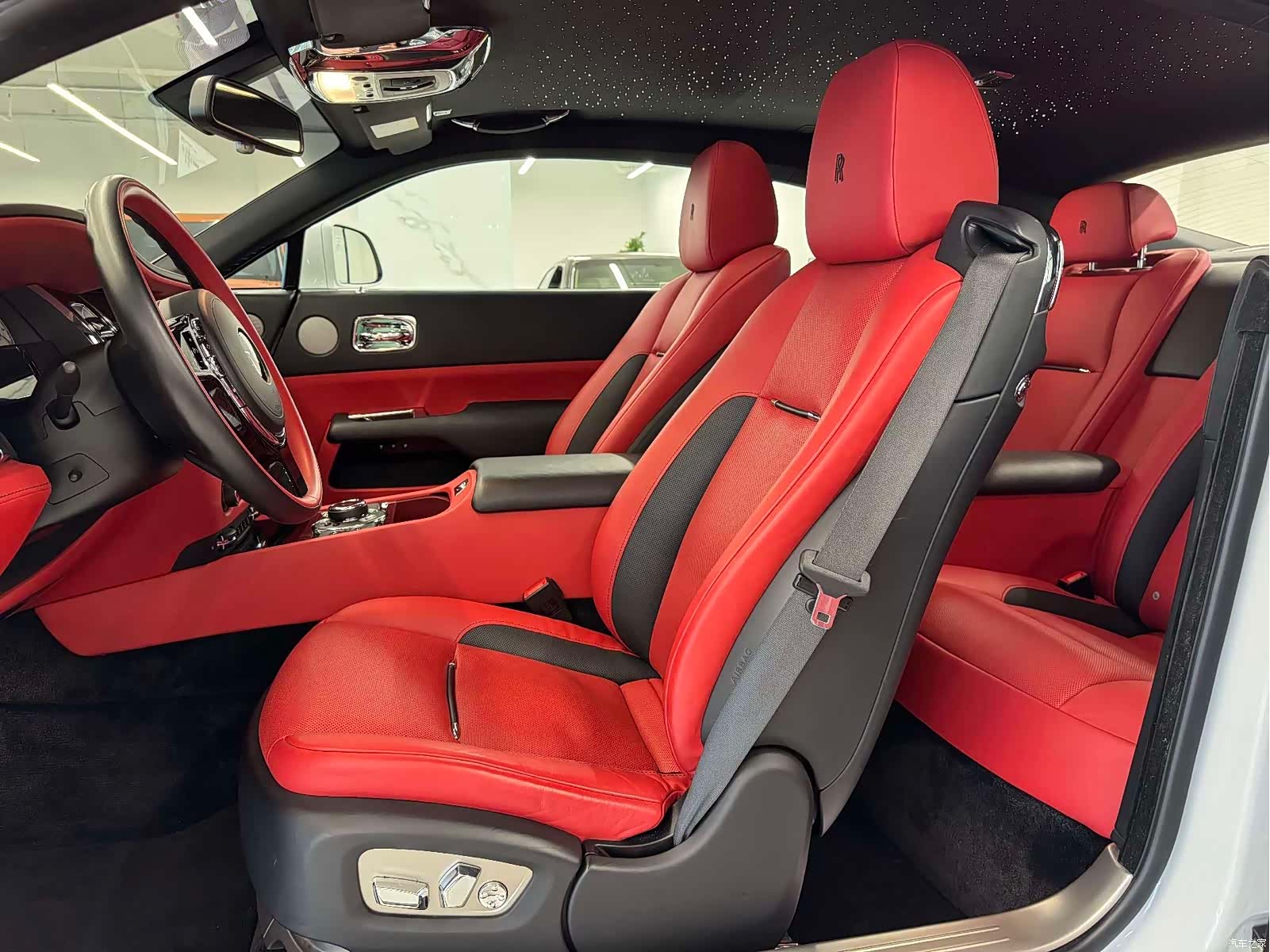 Rolls-Royce Wraith, 2020 9