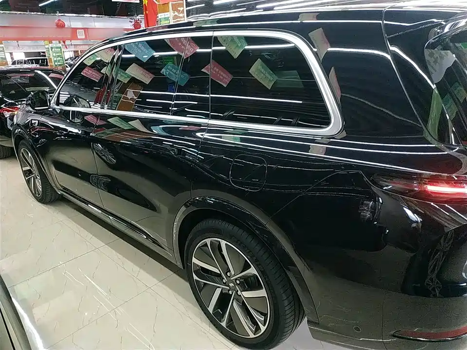 Li Auto Ideal L9