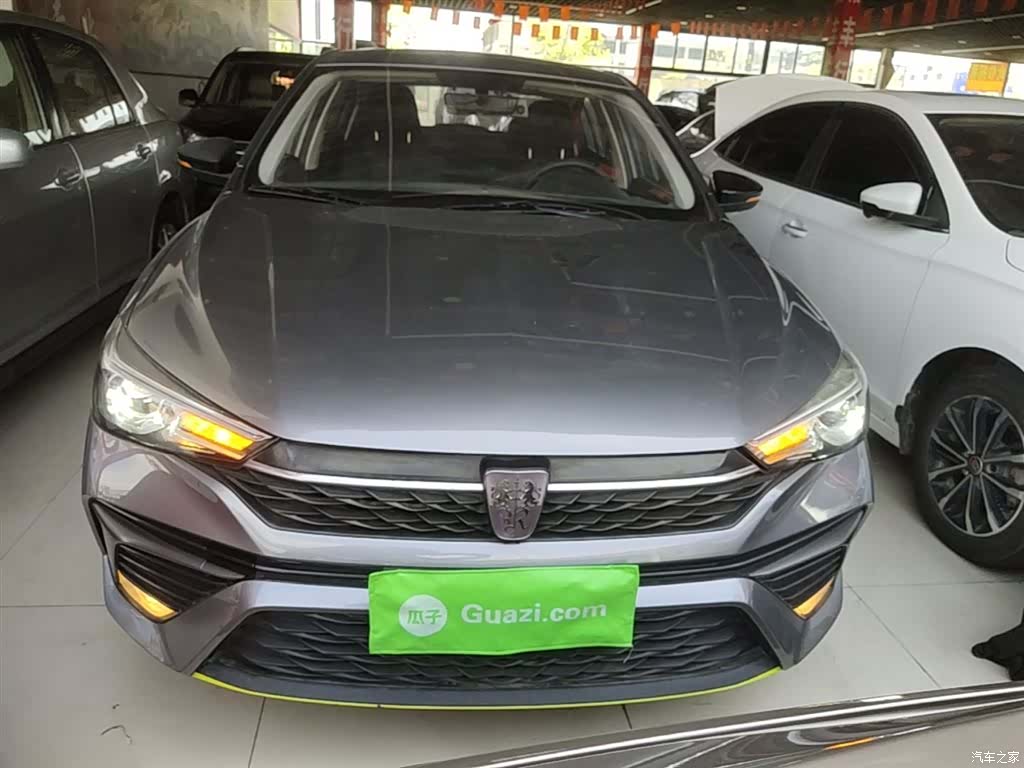 Roewe i5, 2022 3