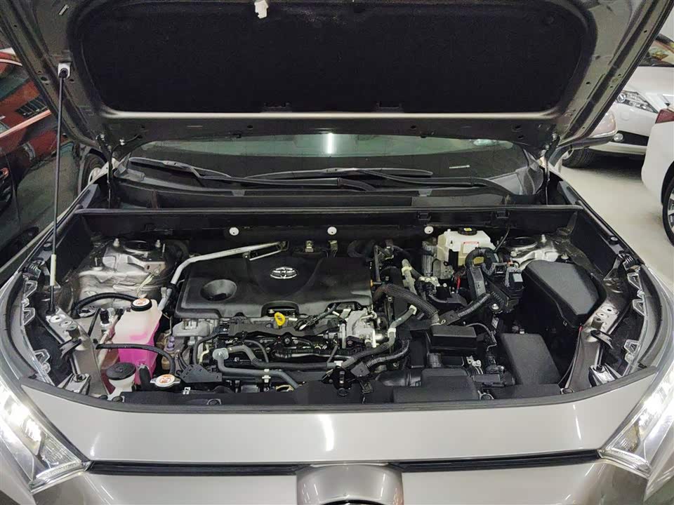 Toyota RAV4 Rongfang