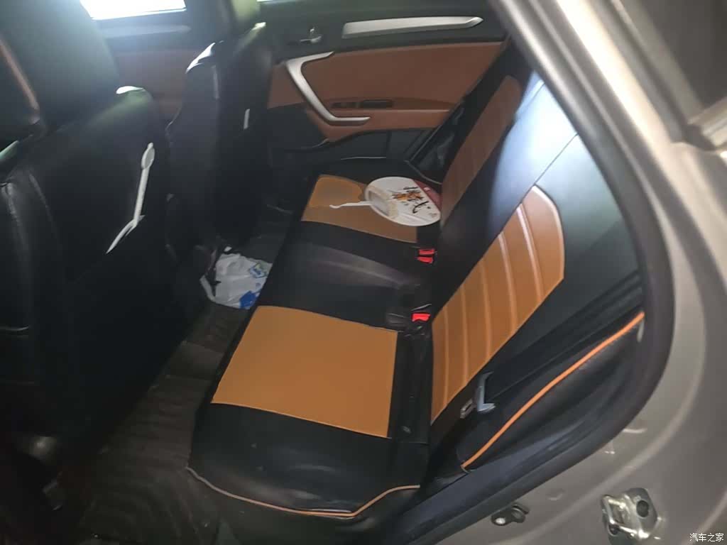 JAC S3, 2015 17