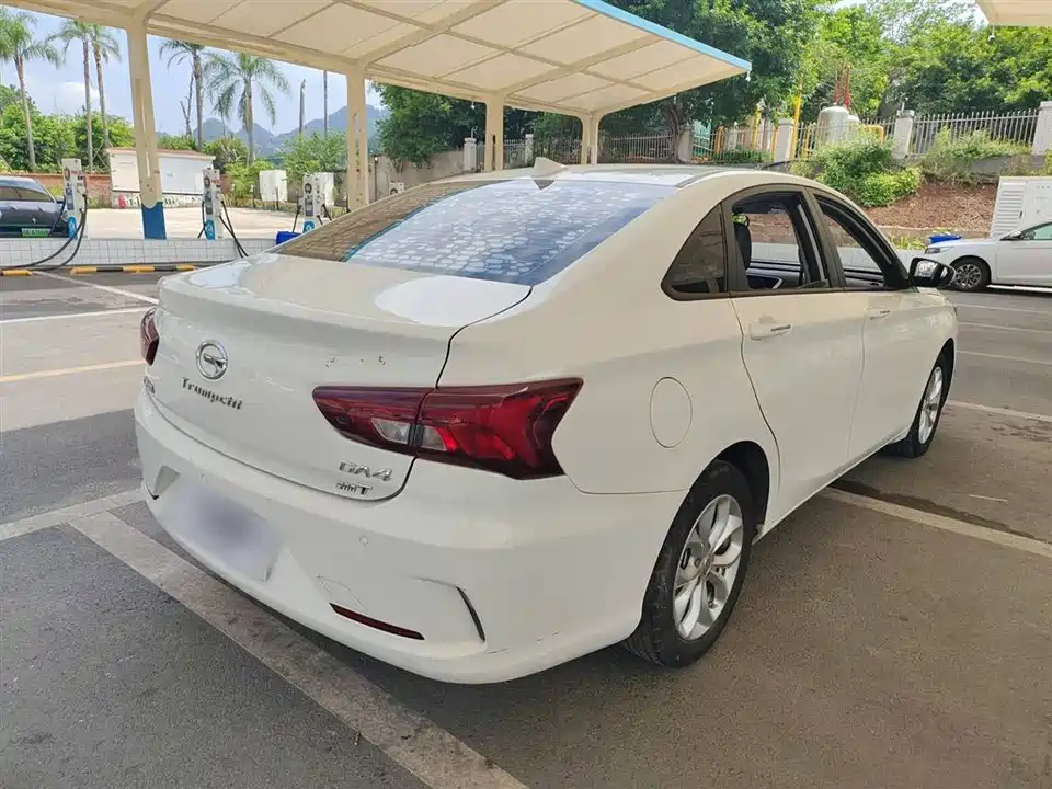 Trumpchi Trumpchi GA4