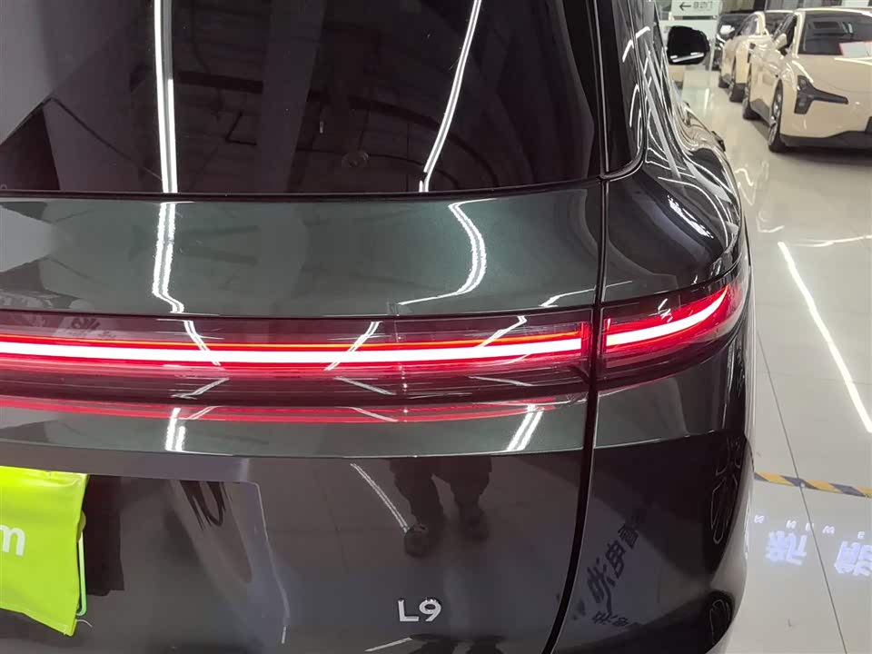 Li Auto Ideal L9