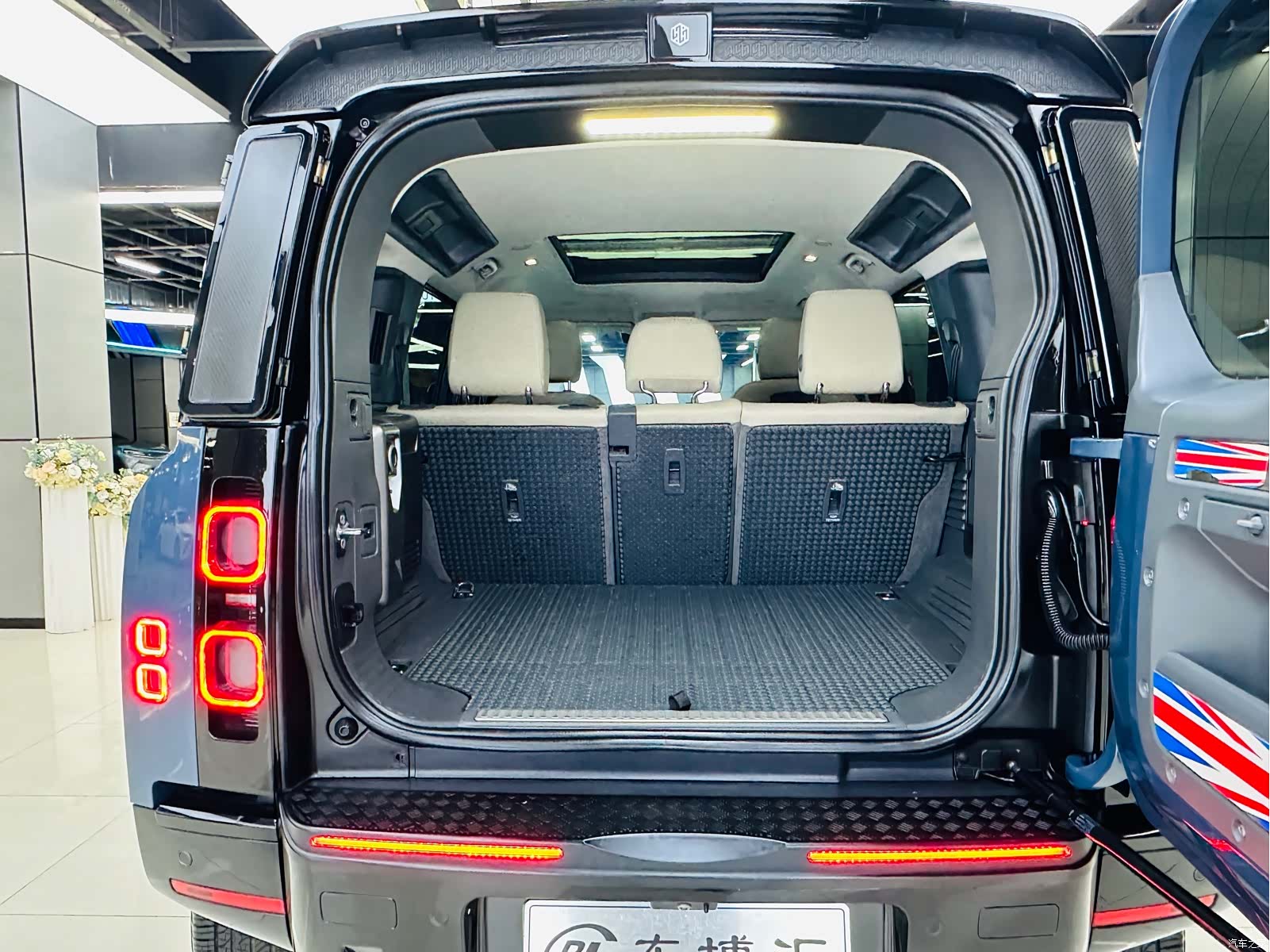 Land Rover Defender, 2021 22
