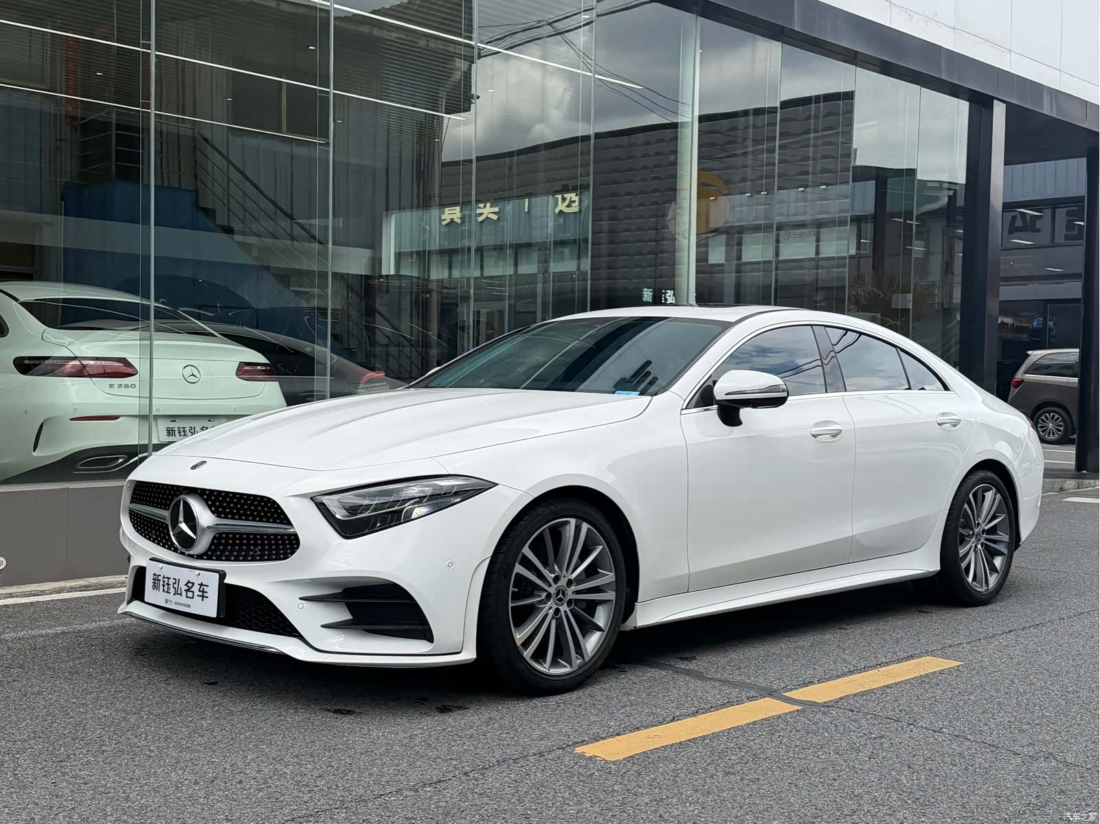 Mercedes-Benz CLS, 2021 1