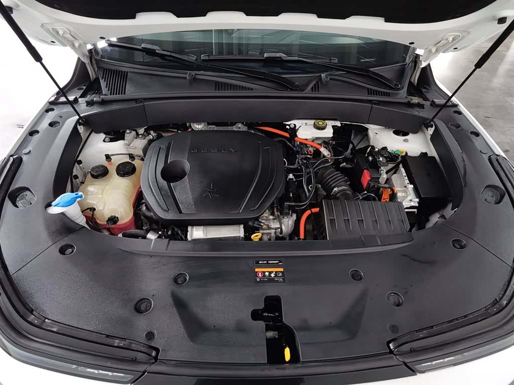 Geely Galaxy L7, 2024 6
