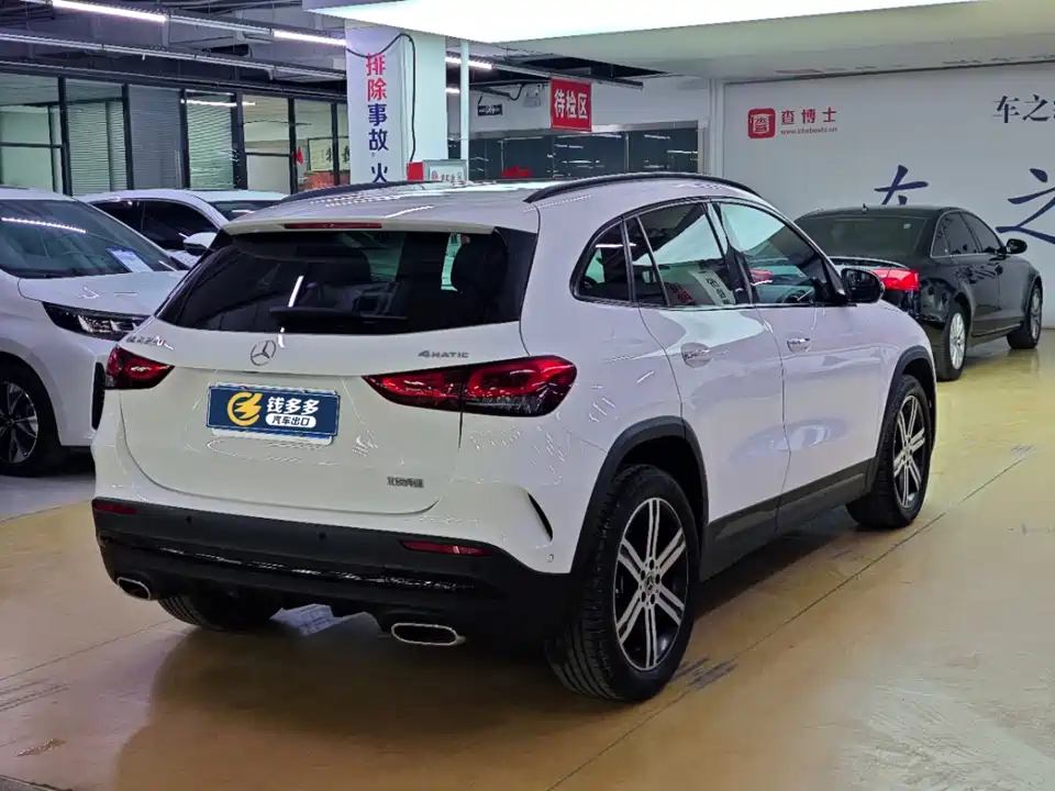 Mercedes-Benz GLA