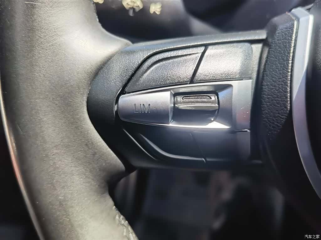 BMW 3 Series, 2016 24