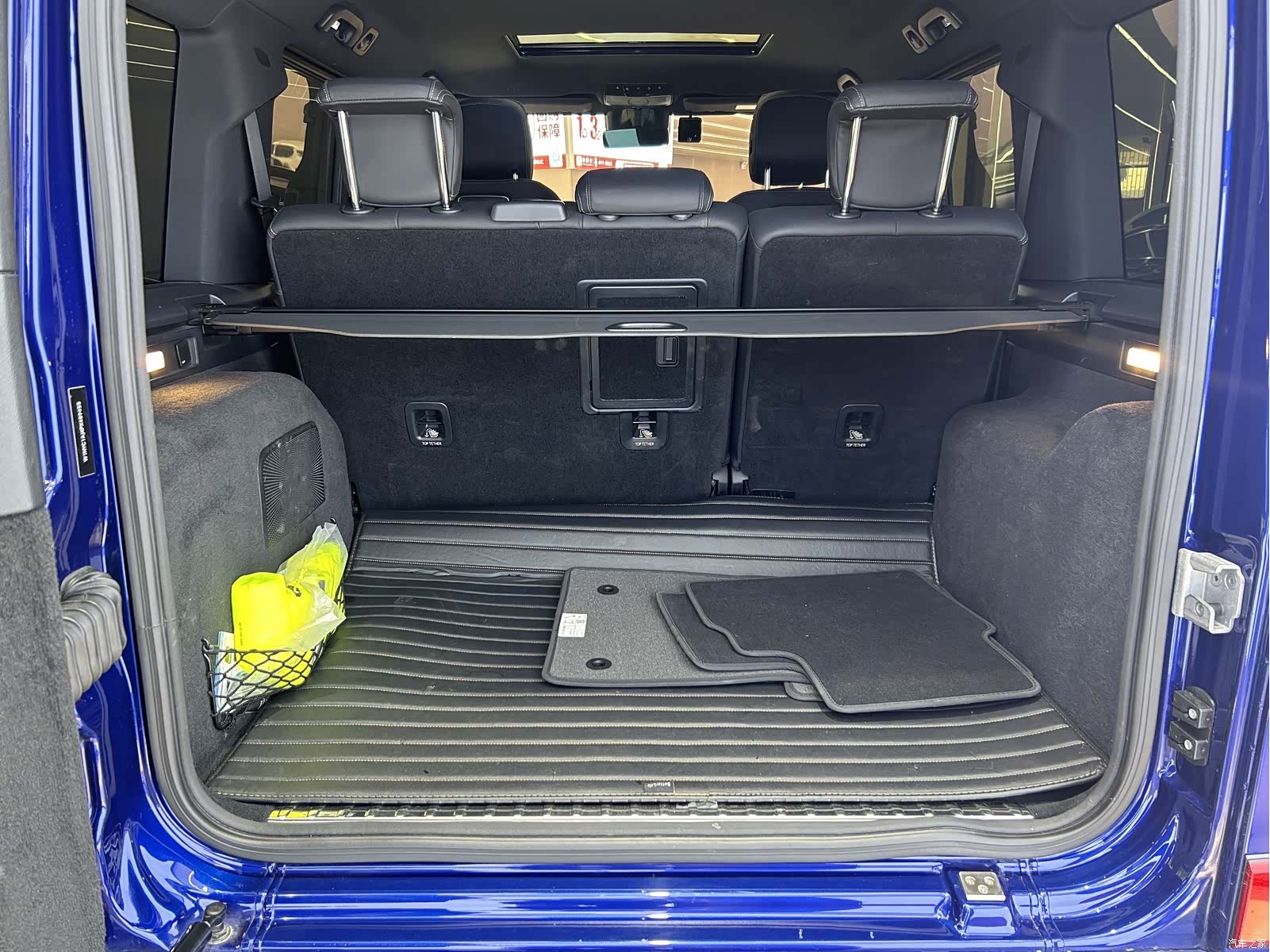 Mercedes-Benz G-Class, 2024 21