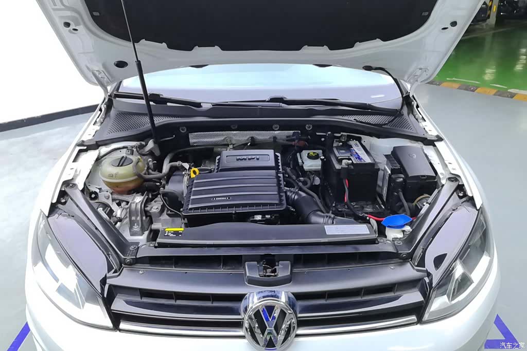 Volkswagen Golf, 2015 10