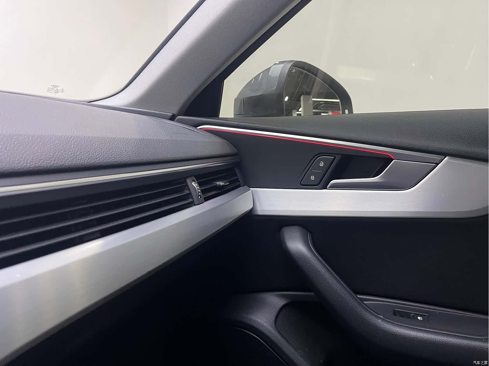 Audi A4L, 2021 10