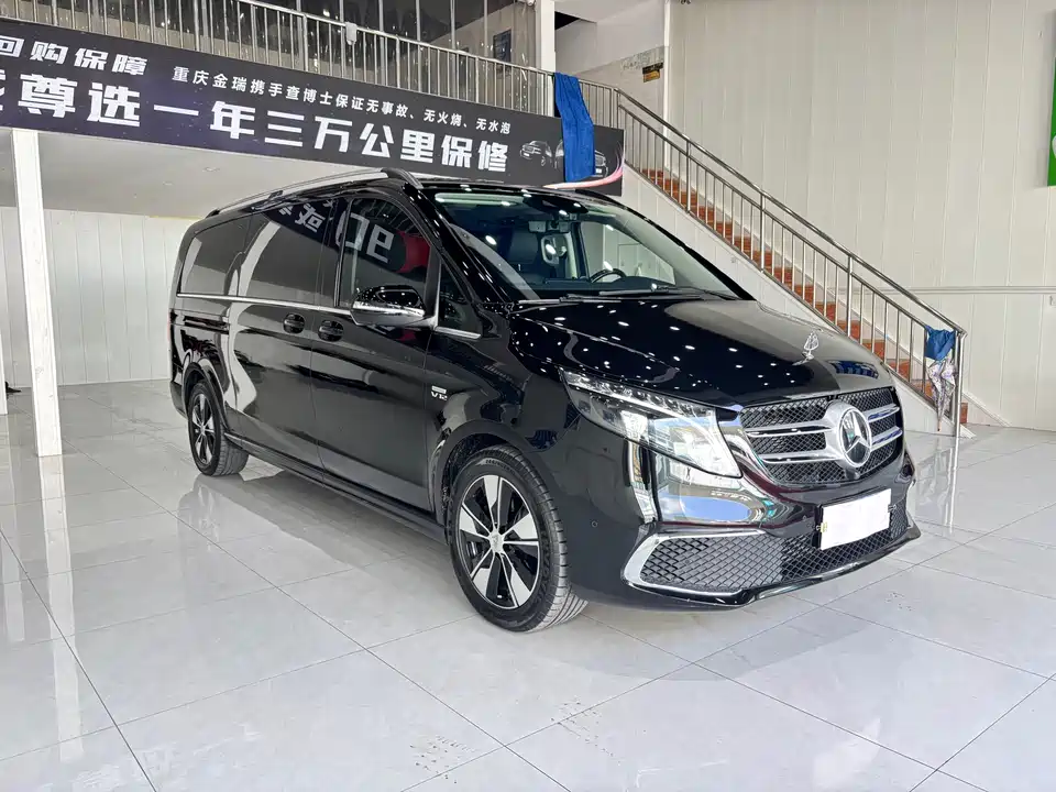 Mercedes-Benz V-class