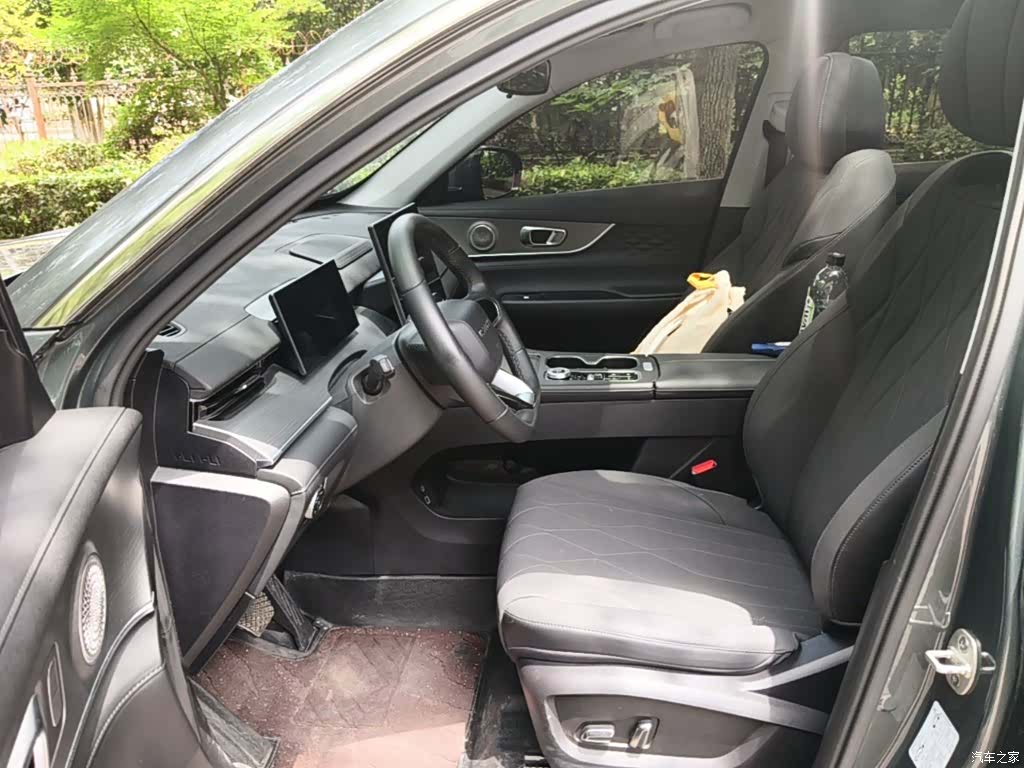 Chery Tiggo 8 Plus, 2025 11